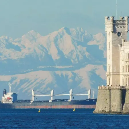 Casa Delle Mura * Trieste